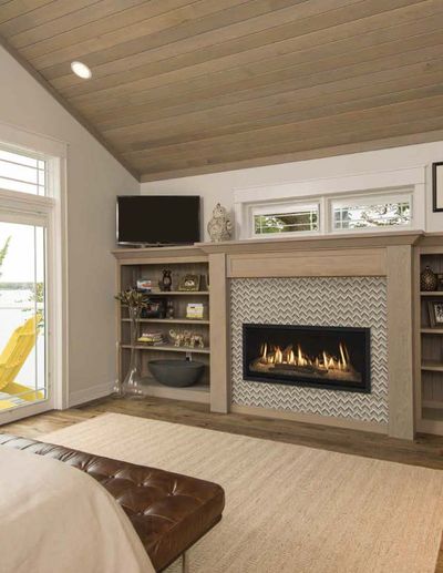Kozy Heat: Slayton 42S Gas Fireplace - primary view